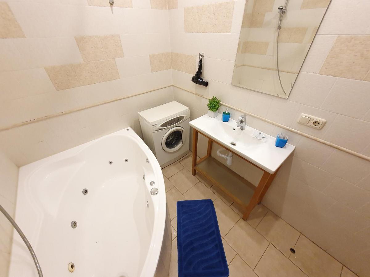 Inn Home Apartments - Pechersk Area Киев Екстериор снимка