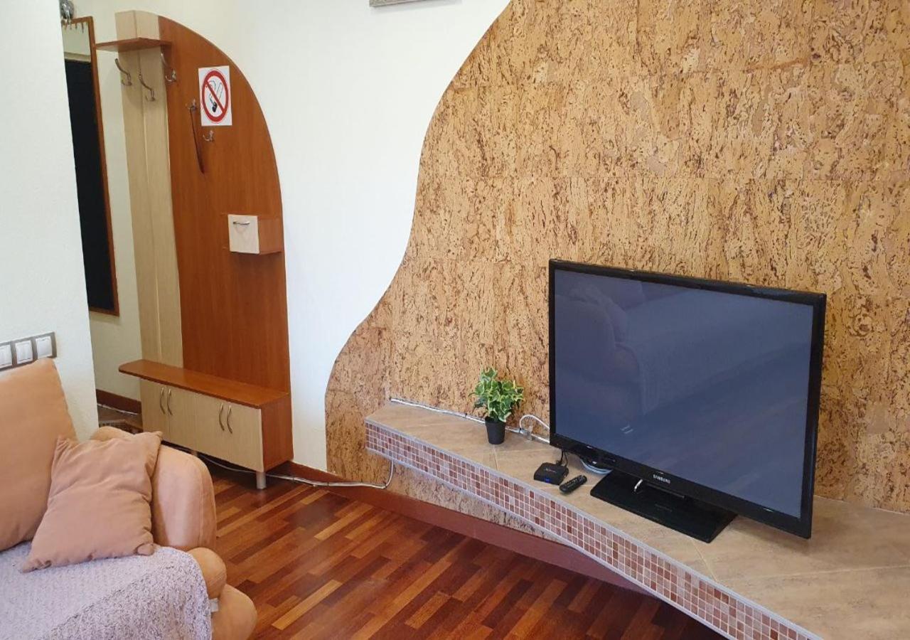 Inn Home Apartments - Pechersk Area Киев Екстериор снимка