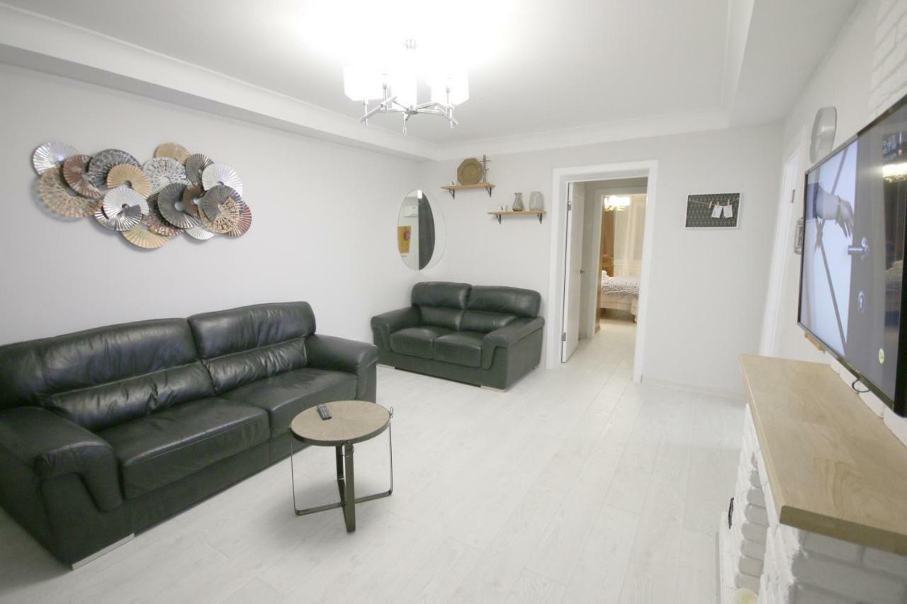 Inn Home Apartments - Pechersk Area Киев Екстериор снимка