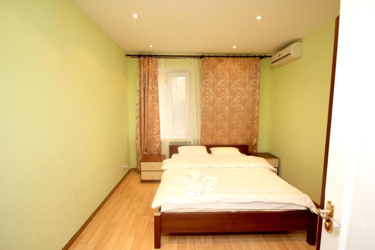 Inn Home Apartments - Pechersk Area Киев Екстериор снимка
