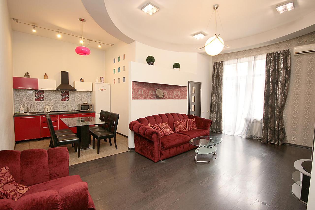 Inn Home Apartments - Pechersk Area Киев Екстериор снимка
